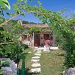 Küçük Sevimli Taş Ev (11)