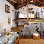 Küçük Sevimli Taş Ev (5)