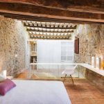 İspanya’da Tarihi Taş Konutun Şaşırtıcı Değişimi