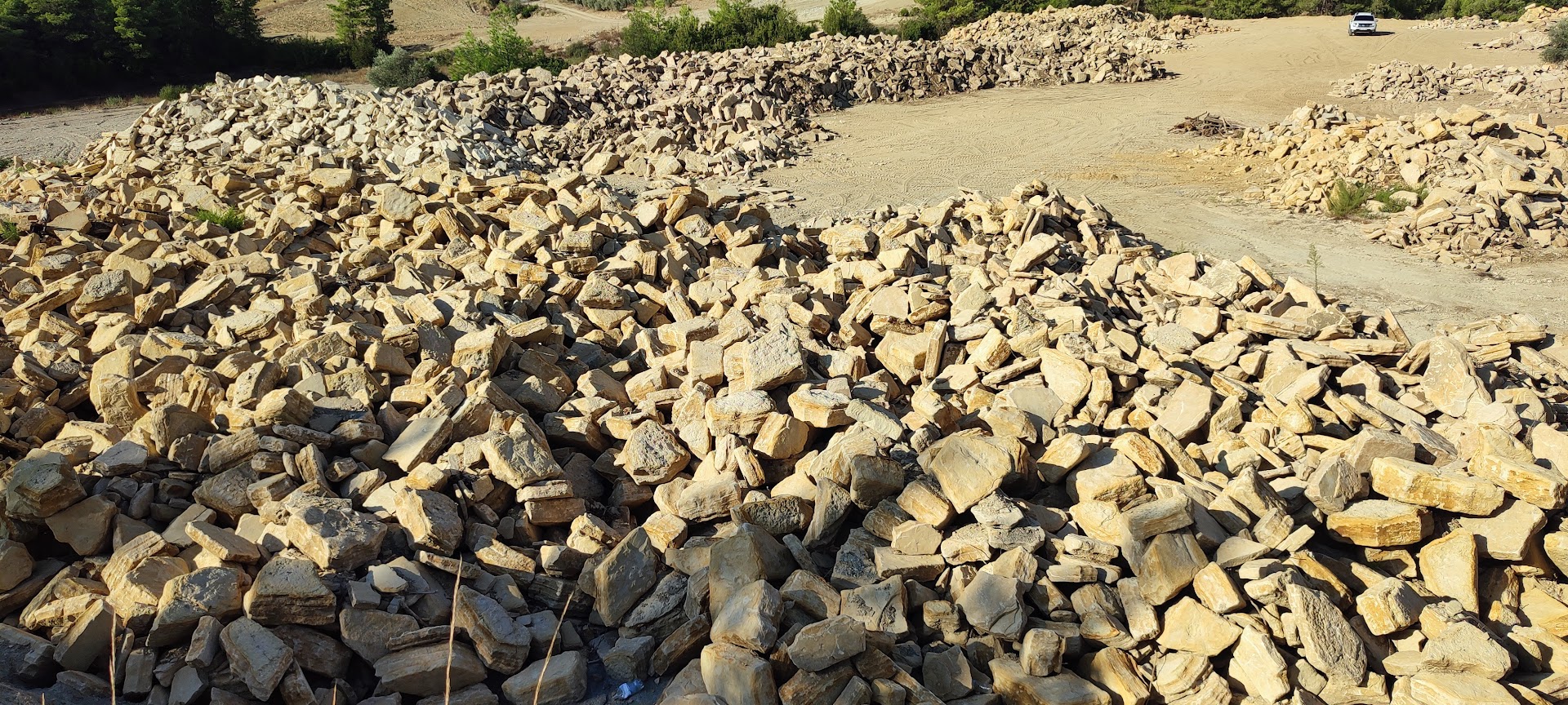 Manavgat taşı doğal blok görünümü