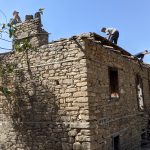 Eski Taş Ev Çatı Söküm Çalışması